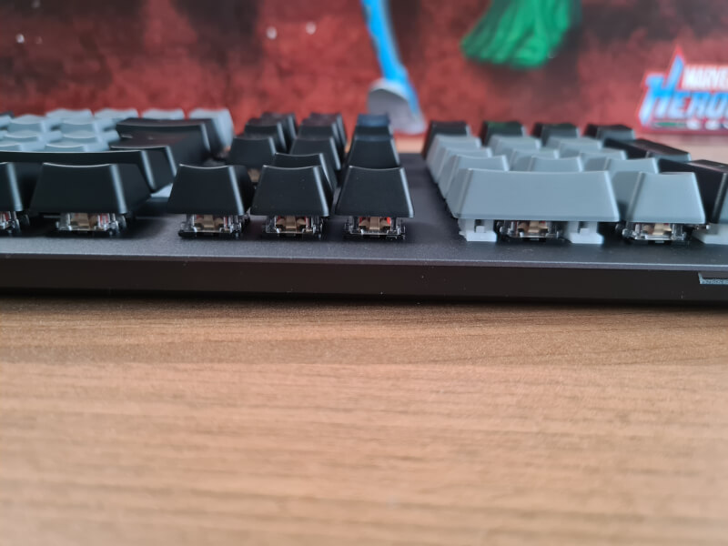 Cooler mechanical sleek Red keyboard CK352 Master keycap full-size aluminium gaming dual.jpg